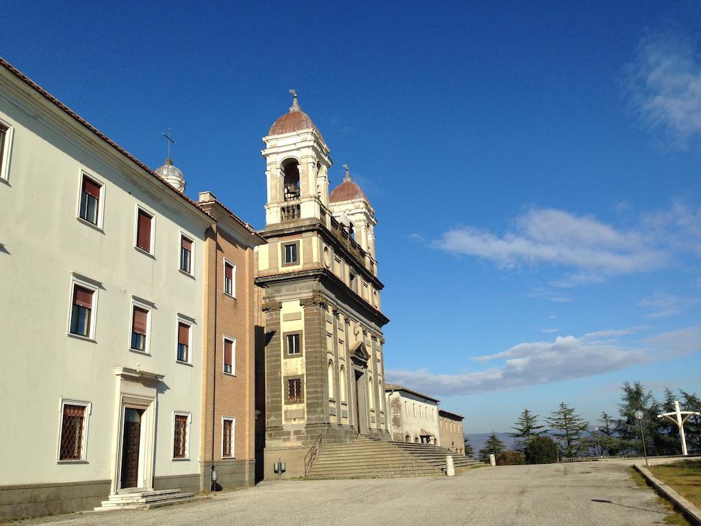 Monastero San Vincenzo - Casa Per Ferie Otel Bassano Romano Dış mekan fotoğraf